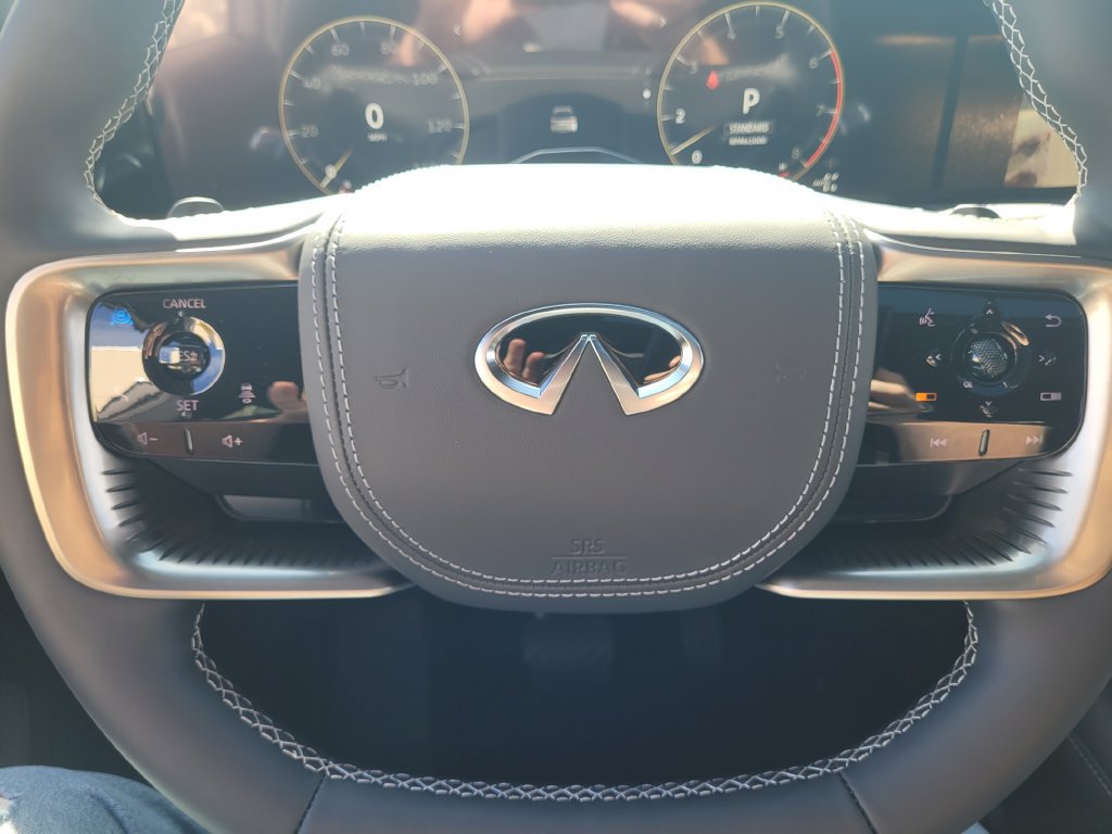 New 2026 INFINITI QX80 Autograph w/ Premium Cargo Package AWD/4WD image 18