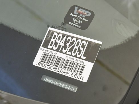 Used 2025 BMW 230i Coupe w/ Convenience Package image 28