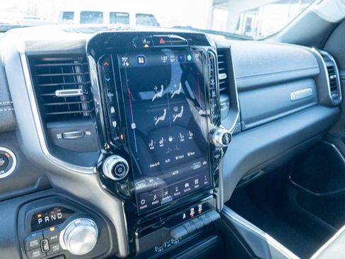 Used 2025 RAM 1500 Laramie image 19