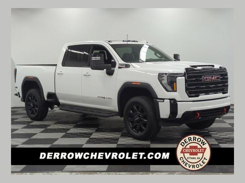 Used 2026 GMC Sierra 2500 AT4 w/ Technology Package AWD/4WD image 1
