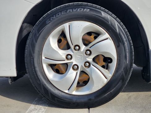 Used 2014 Honda Civic LX image 11