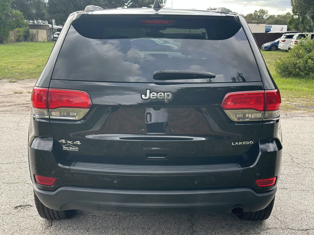 Used 2018 Jeep Grand Cherokee Laredo AWD/4WD image 13