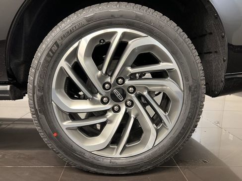 New 2026 Lincoln Navigator Reserve AWD/4WD image 7