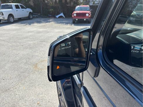 Used 2015 Mercedes-Benz G 63 AMG 4MATIC w/ PA6 Package image 17