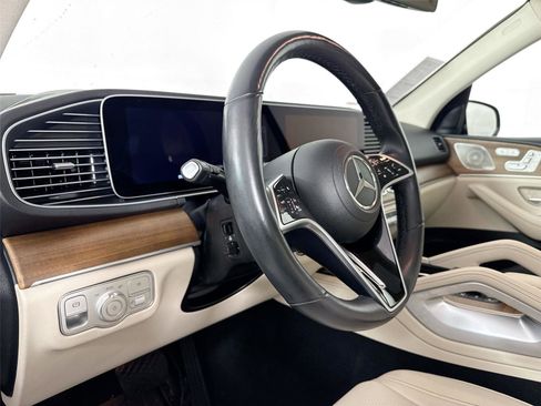 Used 2024 Mercedes-Benz GLE 450 4MATIC image 13