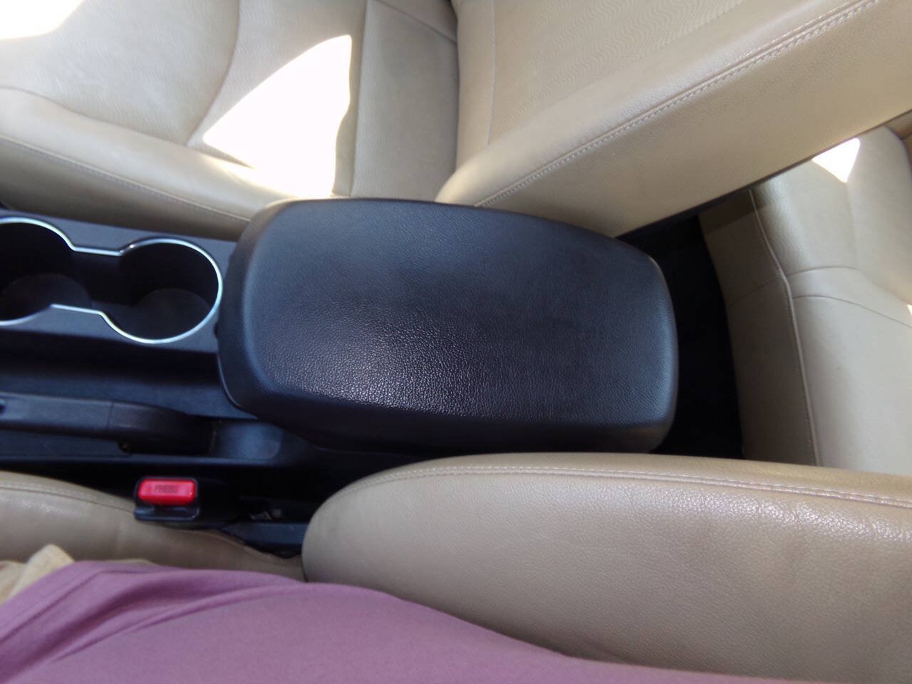 Used 2013 Hyundai Elantra Limited FWD image 51