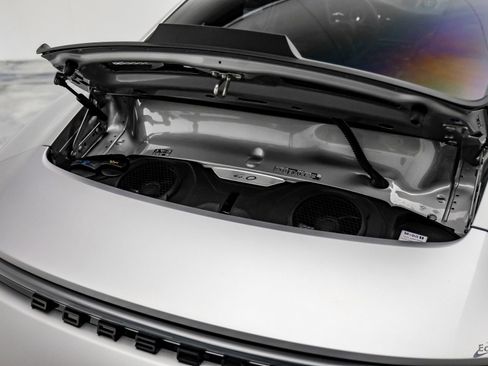 Used 2024 Porsche 911 GT3 image 84