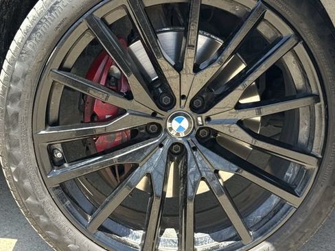 Used 2022 BMW X5 sDrive40i w/ M Sport Package RWD image 10