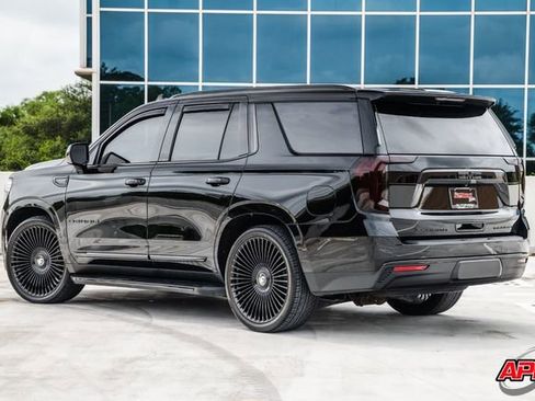 Used 2022 GMC Yukon SLT RWD image 4