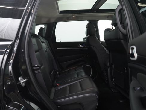 Used 2021 Jeep Grand Cherokee Summit image 13