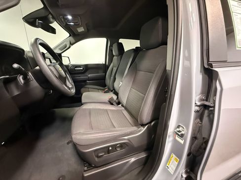 Used 2024 Chevrolet Silverado 1500 Custom AWD/4WD image 11