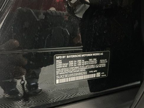 Certified 2025 BMW X5 xDrive40i w/ Climate Comfort Package image 35