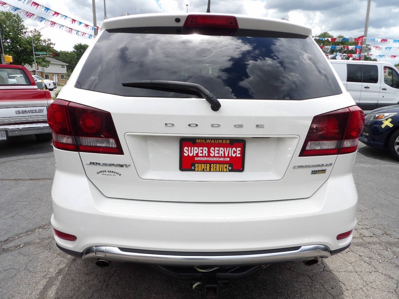 Used 2017 Dodge Journey Crossroad FWD image 5