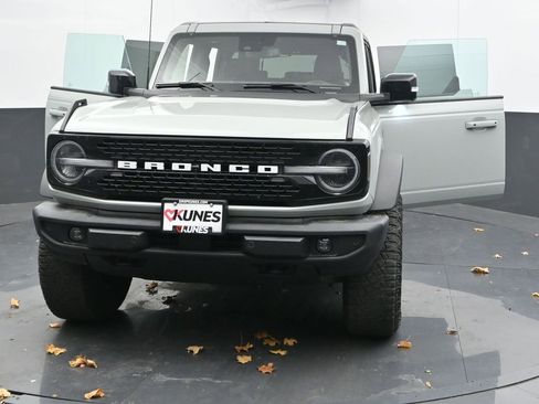 Used 2021 Ford Bronco Wildtrak image 56