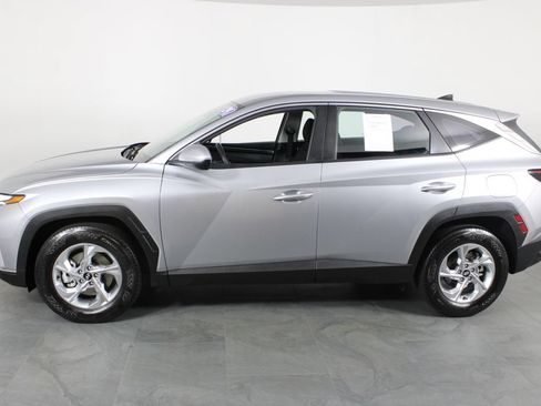 Certified 2024 Hyundai Tucson SE FWD image 12