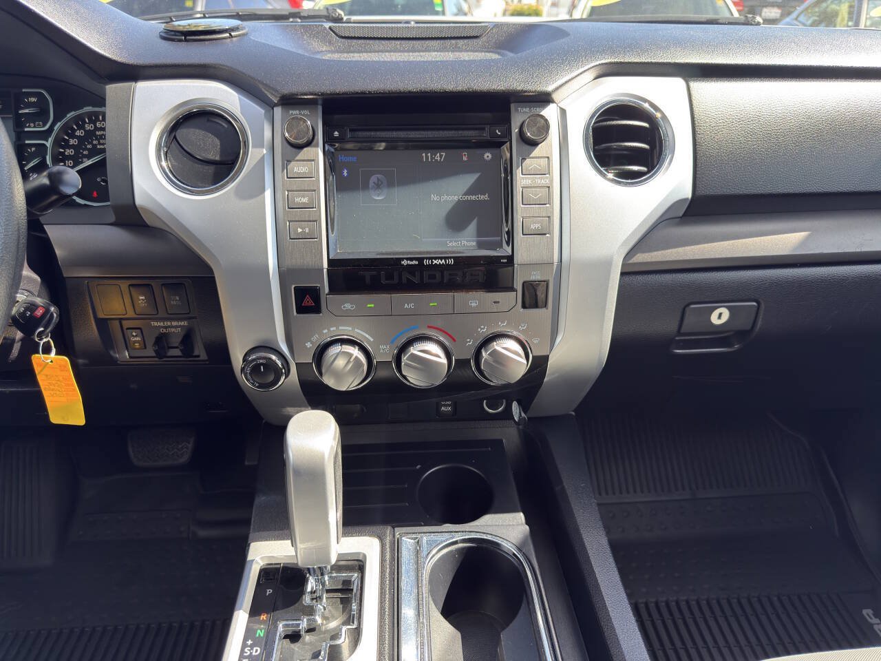 Used 2018 Toyota Tundra SR5 w/ TRD Off Road Package AWD/4WD image 19