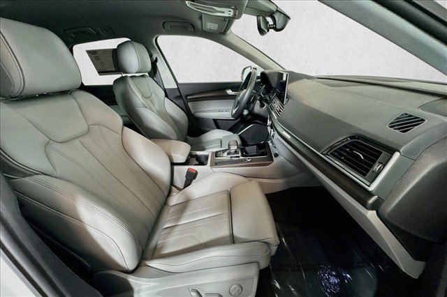 Used 2025 Audi Q5 2.0T Premium AWD/4WD image 26