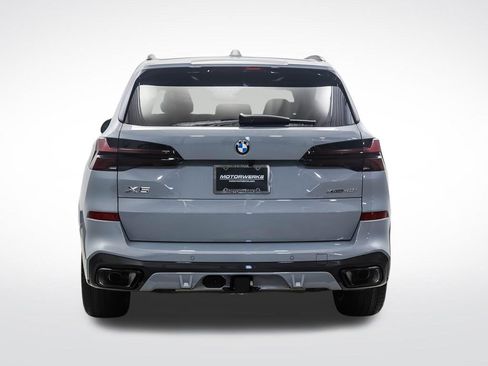 New 2026 BMW X5 xDrive40i w/ M Sport Package AWD/4WD image 4