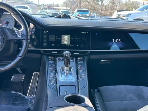 Used 2013 Porsche Panamera GTS image 13