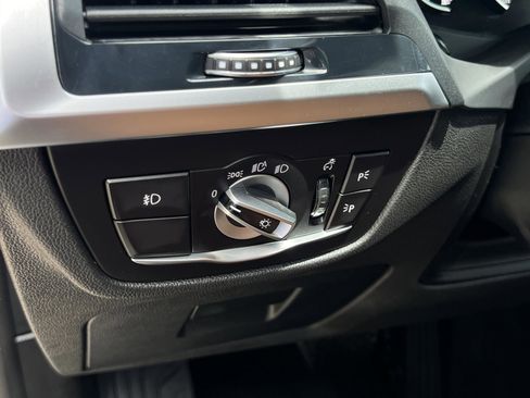 Used 2021 BMW X3 xDrive30i w/ Convenience Package AWD/4WD image 15