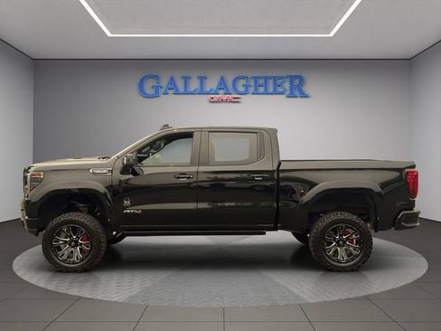 Used 2022 GMC Sierra 1500 AT4 w/ AT4 Premium Package AWD/4WD image 9