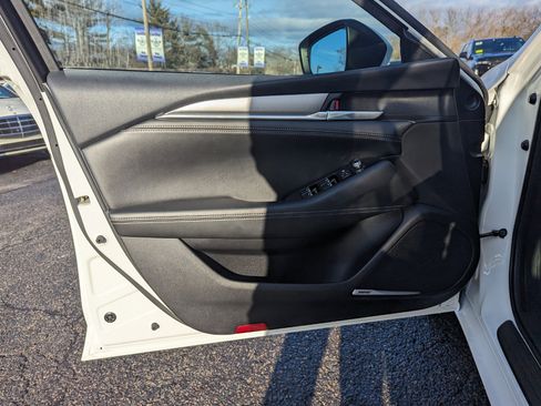 Used 2021 MAZDA MAZDA6 Grand Touring image 11