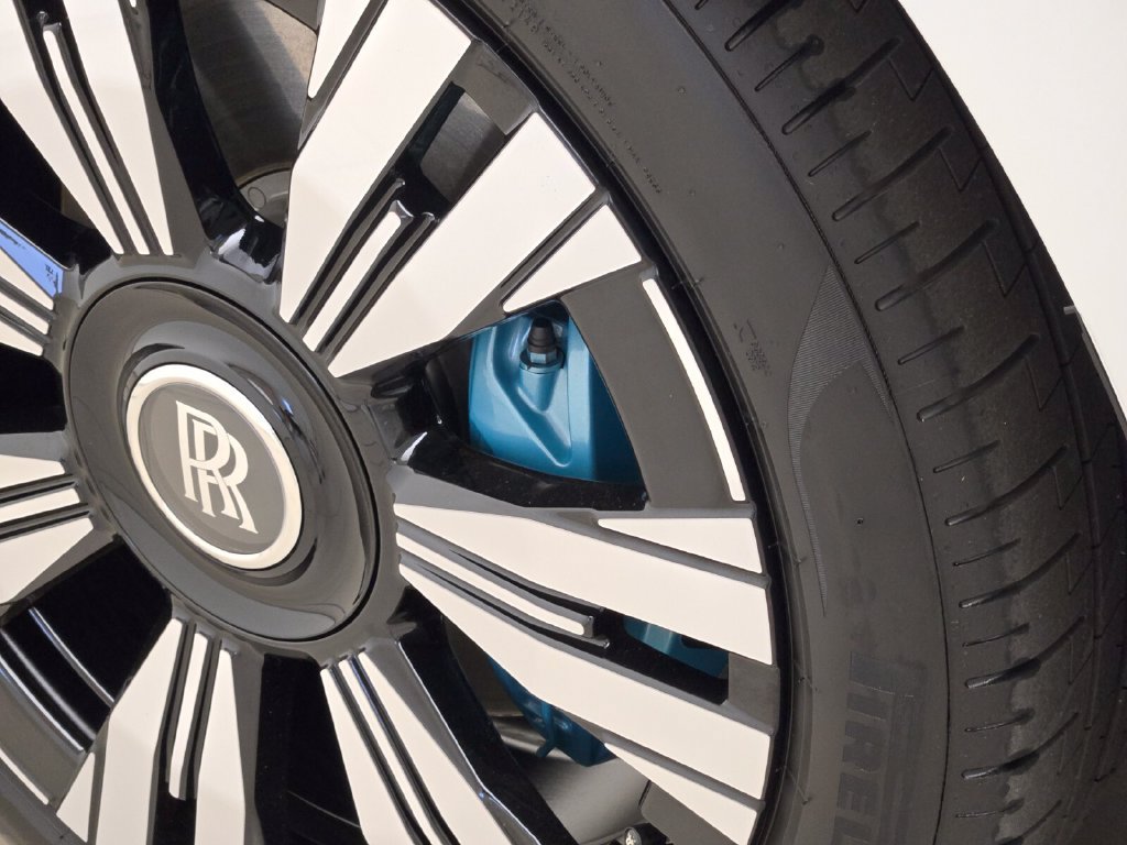 Certified 2024 Rolls-Royce Spectre w/ Spectre Launch Package AWD/4WD image 12