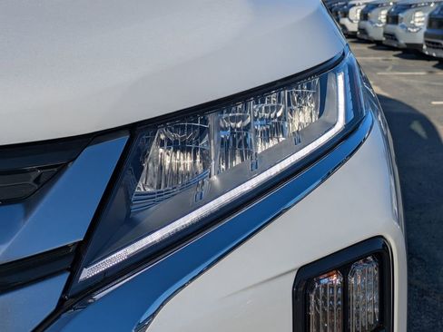 New 2026 Mitsubishi Outlander Sport SE AWD/4WD image 9