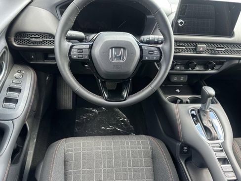 New 2026 Honda HR-V Sport image 9