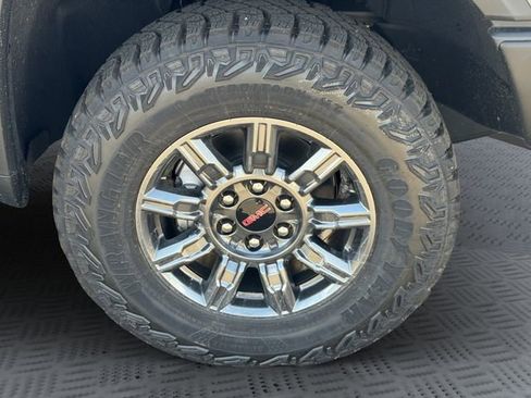 New 2026 GMC Sierra 1500 AT4X w/ LPO, Black Badging Package AWD/4WD image 27