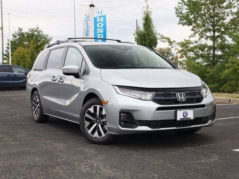 New 2026 Honda Odyssey EX-L image 2