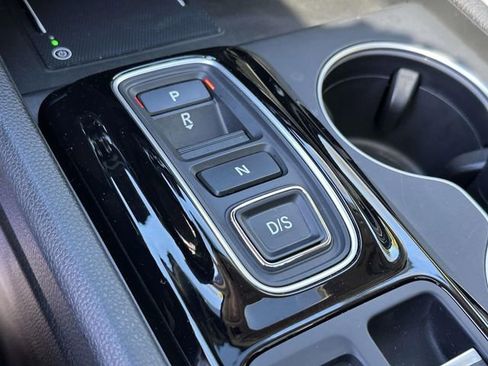 Certified 2025 Honda Pilot Elite image 31