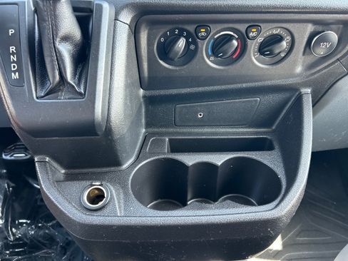 Certified 2019 Ford Transit 150 130 Low Roof RWD image 22