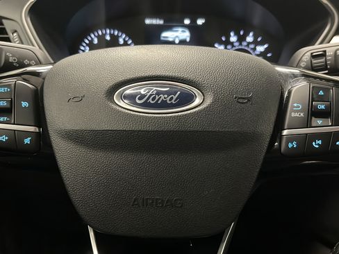 Used 2022 Ford Escape SE w/ Cold Weather Package AWD/4WD image 14