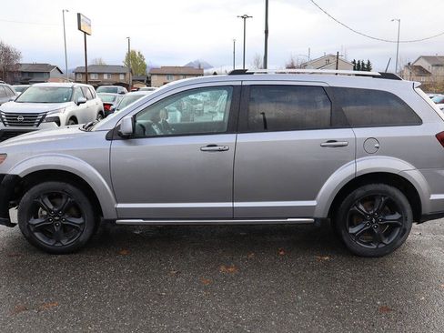 Used 2019 Dodge Journey Crossroad image 2