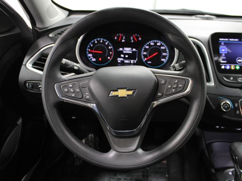 Used 2024 Chevrolet Malibu LS w/ Driver Confidence Package image 9