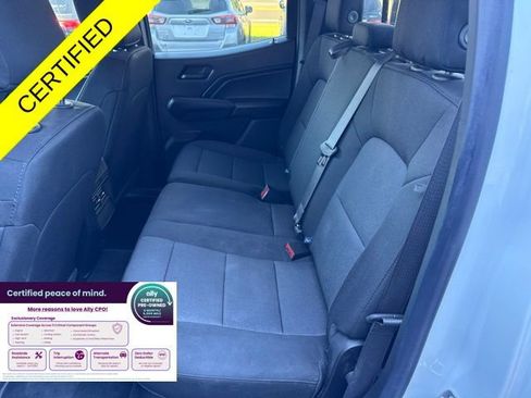 Used 2026 Chevrolet Colorado W/T RWD image 17