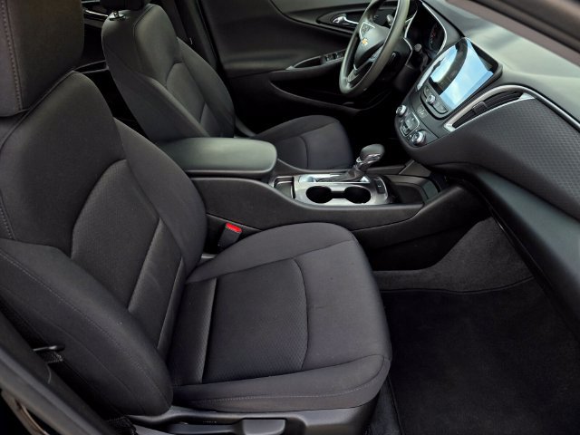 Used 2022 Chevrolet Malibu LS FWD image 34