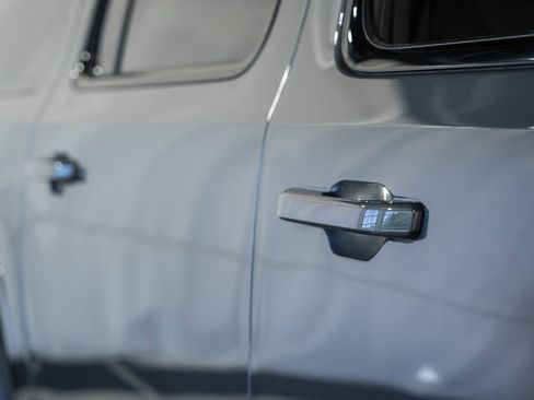 New 2026 Jeep Grand Wagoneer L 4WD image 17