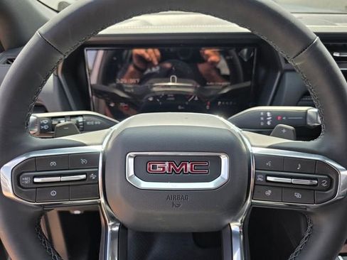 New 2026 GMC Terrain Elevation w/ Elevation Premium Package FWD image 26
