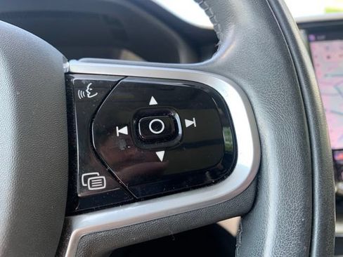 Used 2022 Volvo XC60 B6 Inscription w/ Advanced Package AWD/4WD image 15
