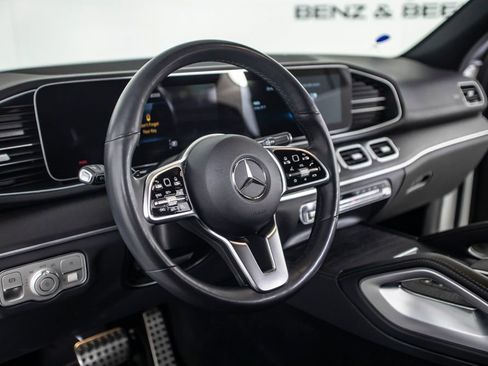 Used 2023 Mercedes-Benz GLS 450 4MATIC image 28