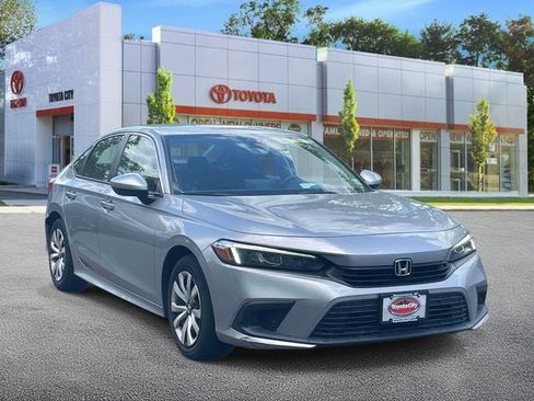 Used 2023 Honda Civic LX image 1