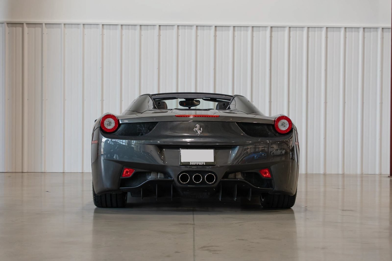 Used 2013 Ferrari 458 Spider RWD image 19
