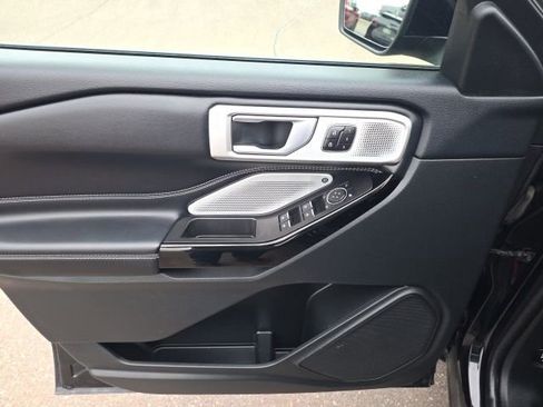 Used 2023 Ford Explorer ST w/ Equipment Group 401A image 21