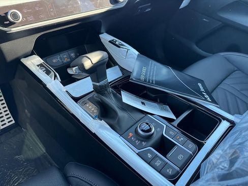 New 2026 Kia Sorento SX Prestige image 17