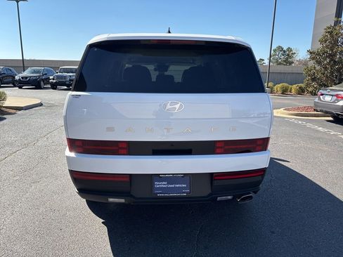 Certified 2025 Hyundai Santa Fe SE image 6