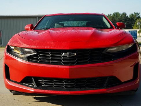 Used 2019 Chevrolet Camaro LT RWD image 15