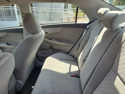 Used 2009 Toyota Corolla LE FWD image 13