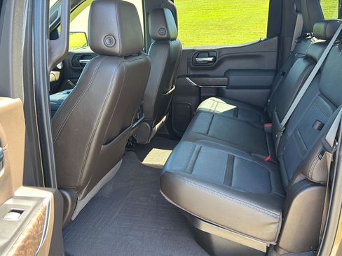 Used 2019 GMC Sierra 1500 Denali w/ Technology Package AWD/4WD image 11